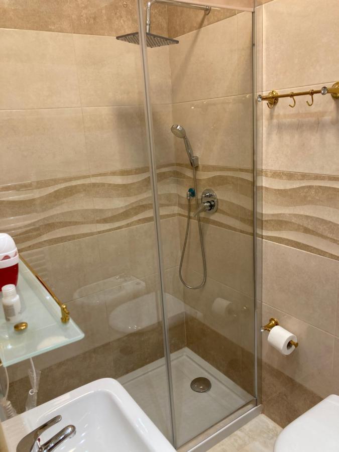B&B La Reggia Di Rihanna Spa Caserta Eksteriør billede